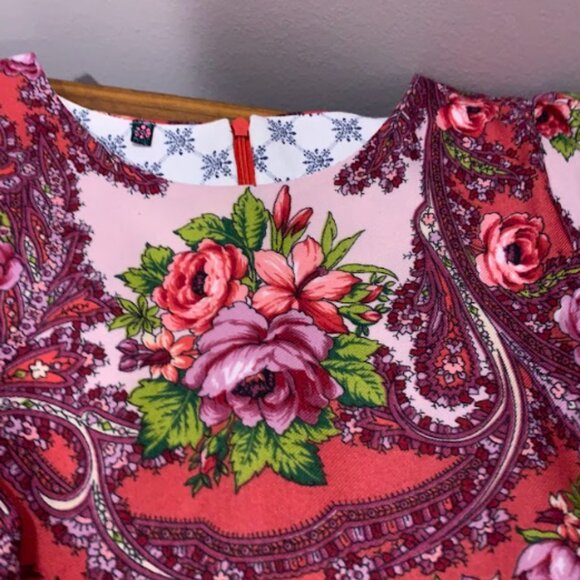 Bohemian Long Sleeve Dress - Picture 10 of 10